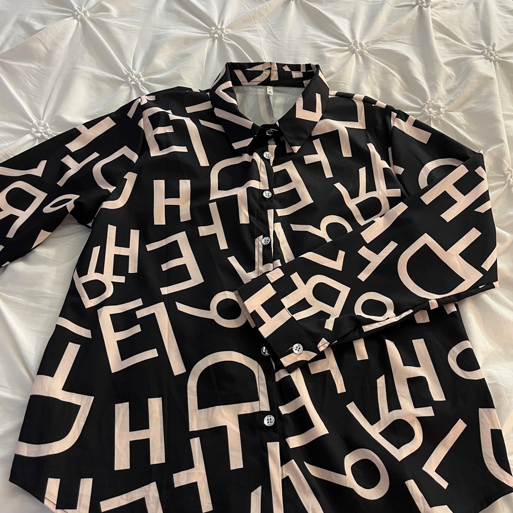 SHEIN Black and Cream Button Down Shirt